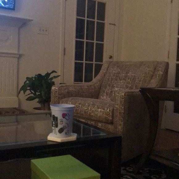 Meet your Posher, George - Picture 1 of 1